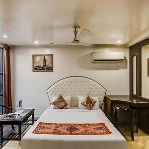 Hotel Geeson International-New Delhi Railway Station-Paharganj